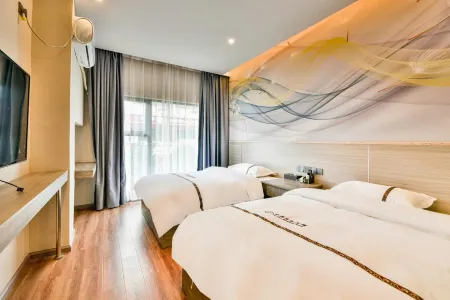 Heyuan Business Hotel Отели рядом с достопримечательностью «Duyun Nanshazhou Greenland Park»