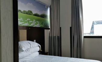 Dazhou Tianyi Business Hotel