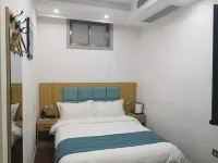 Fuyang Junlai Business Hotel