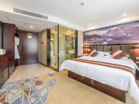 Days Inn by Wyndham Business Place Guilin Yishun Hotels near Diecai
