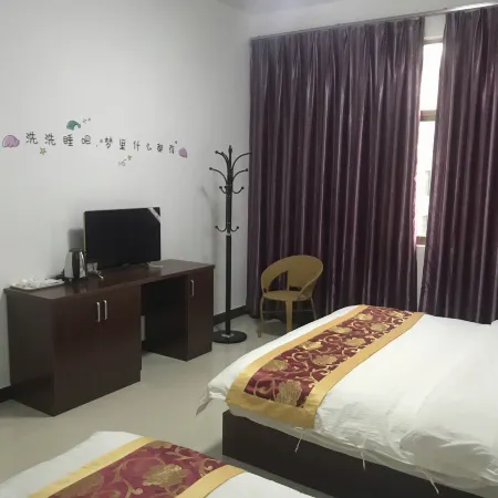 Qujing Haizhiqing Hotel