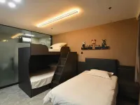 Blue Whale E-sports Hotel فنادق في آن بينغ