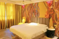 Xingyi Wei'ai Hotel (Menglecheng People's Hospital) - Esports