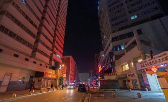 Urumqi Bayinhe Hotel (People's Square Zhongshan Road Branch)