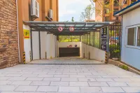 Huize Decheng Boutique Hotel - Bãi đậu xe