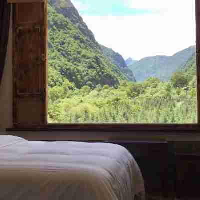 Yak Valley Summer Hotel Rooms
