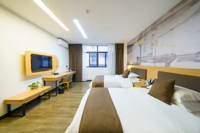 Hengtong Hotel (Fangchenggang Administration Center) Hotels near Fangchenggang North Railway Station