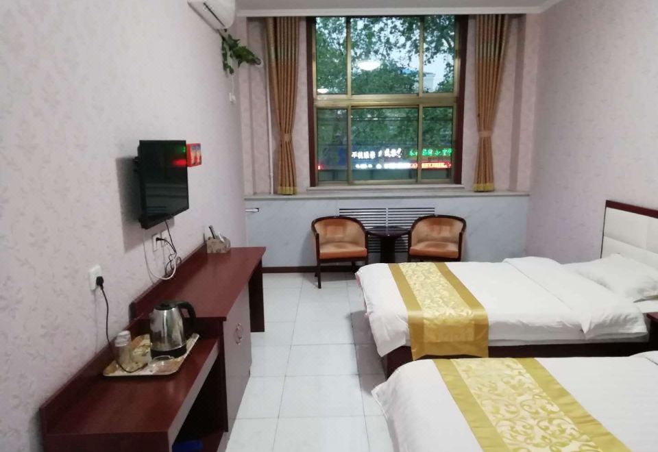 Quzhou Huiwen Hotel - Housity