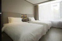 HanTing Hotel (Jize Bus Station) Hotels in Handan