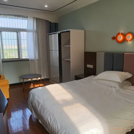 Lujiang Yimiyangguang Apartment