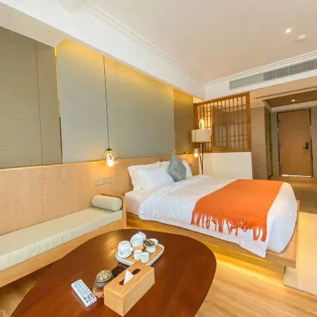 Deyang Yuhuyuan Hotel (Daxiao Hometown Scenic Area Branch)
