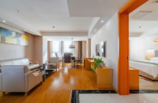 Yuange Holiday Hotel (Lu'an Railway Station)