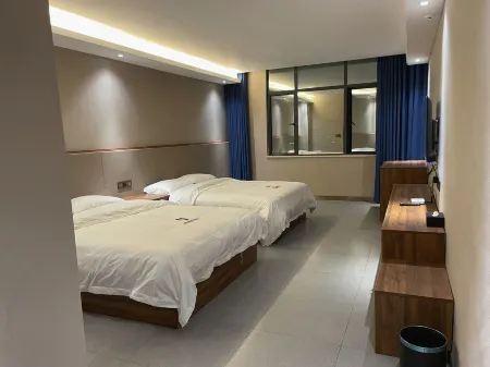 YAMEI Hotel Отели рядом с достопримечательностью «Shuangbi Square»