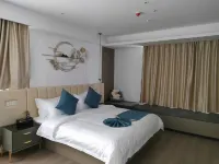 Yunhuali Homestay Hotel (Xiangyang Guangcai)