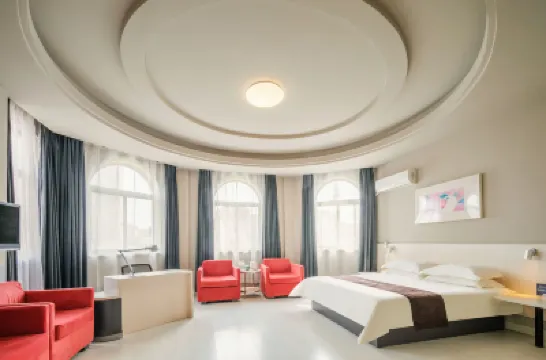 Jin Inn (Yantai Fisherman's Wharf Beach Store) Hotels near Yantai Haichang Whale Shark Ocean Park