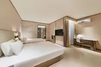 HanTing Hotel (Zhangjiagang High-Speed Railway Station Tangqiao) - Balcony