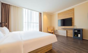 HanTing Premium Hotel (Xi'an Western Avenue Industrial Park)