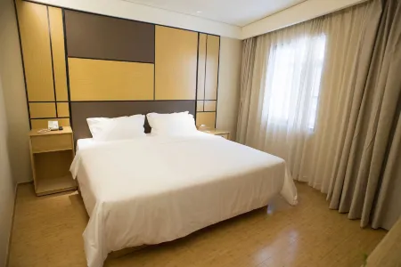 Ji Hotel (Xiamen SM Square Songbai)