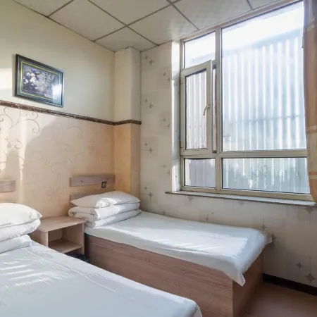 Qianbaidu Hotel (Zhishi No.1 Middle School)