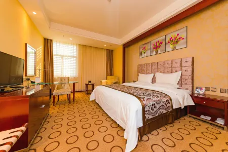 Longfengxiang Hotel Отели рядом с достопримечательностью «Dongying Botanical Garden»