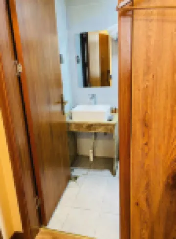 肥東嗯哼電競民宿