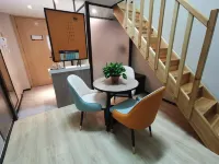 IU Hotel (Shijiazhuang South 2nd Ring Huihua College Branch) Hotel in zona Hebei College of Industry and Technology (North Campus)