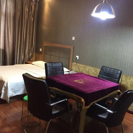 24-hour Hotel