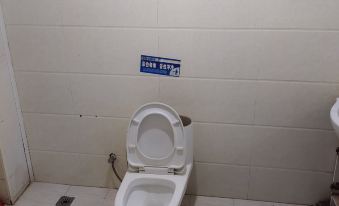 Anju Apartment (The First Affiliated Hospital of Zhengzhou University)