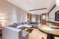 Mid-Level Hotel