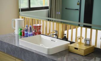 Guanghan Yueshe Hotel