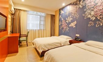 Super 8 Hotel Science Avenue Store