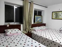 Rongcheng Fishing Boat Singing Night Seagrass Room Inn