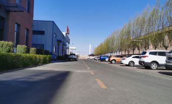 Homeinn Selected Hotel (Ulanqab High-speed Railway Station Vehicle Management Office)