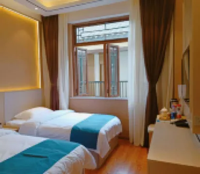 Xuanhan 18 Bay Hotel