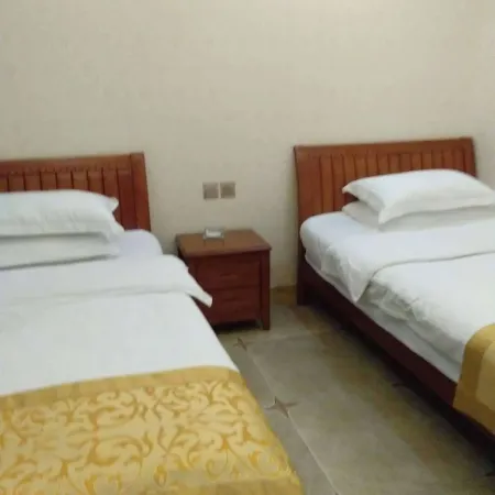 Mingyuelou Business Hotel