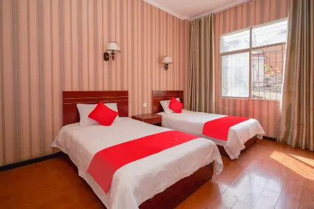 Red cliff grand hyatt Отели в г. Чиби