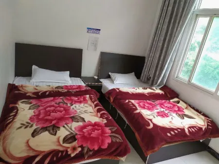 Yijia Hotel Wenchuan Отели рядом с достопримечательностью «Wenchuan Museum»