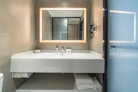 Hanting Hotel (Shanghai Hongqiao Airport)