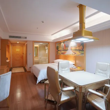Vienna Hotel (Wuhu Chungu Park, Nanling)