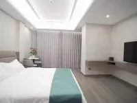 Dongli Star Business Apartment Raoping İlçesi otelleri