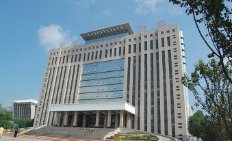 Xinyueju Hotel (Taiyuan Small Commodities Wholesale Market Store)