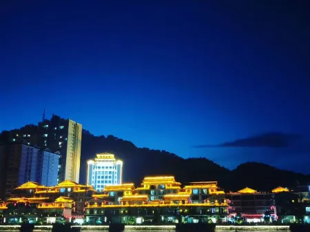 Banyan Tree Theme Hotel Sandu