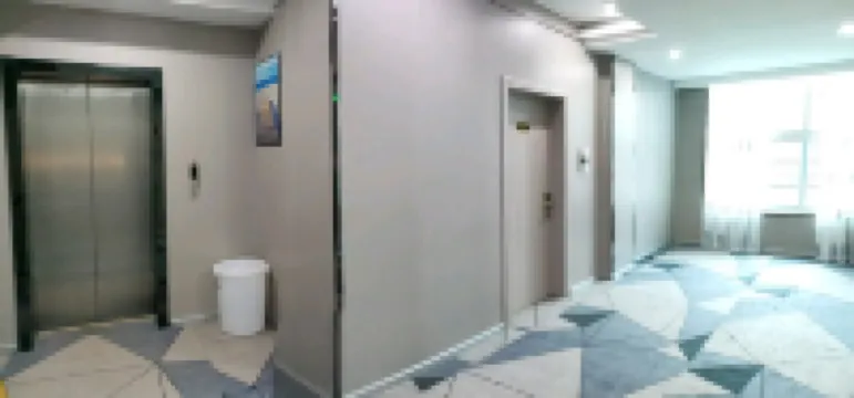 Lipu Jiading Business Hotel