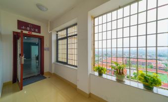 Xiaoxin Apartment (Zhangzhou Dong Station)