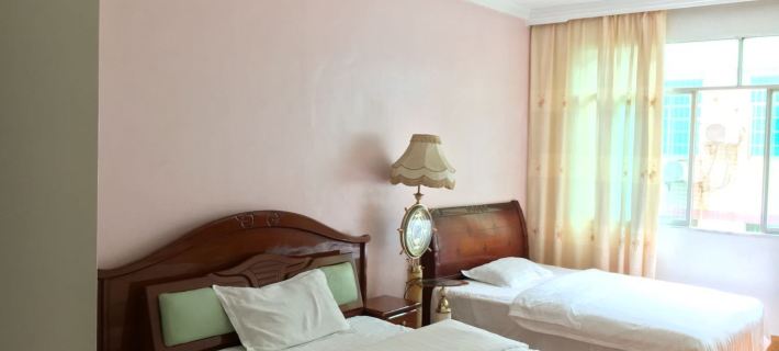 Cengong Xinyuan Hotel Hotele w: Powiat Cengong