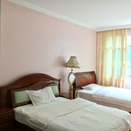 Cengong Xinyuan Hotel