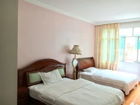 Cengong Xinyuan Hotel Отели в г. Ценьгун