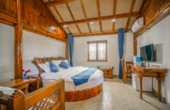 麗江古城四方街秦晉王府客棧