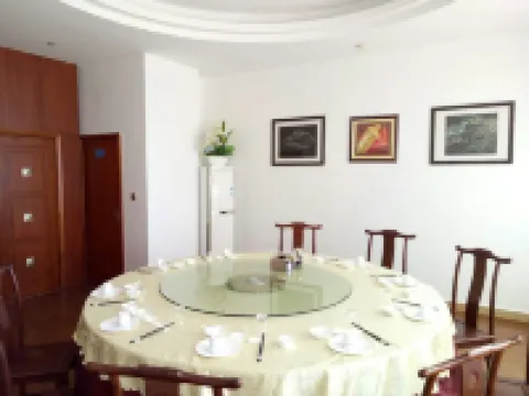 Xinsha Beach Holiday Hotel
