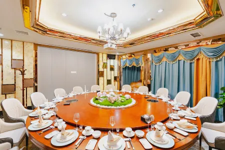 Sucha Selected · Geter Hotel (Mianyang High-Speed Railway Station Wanda) Отели рядом со станцией Mianyang Railway Station